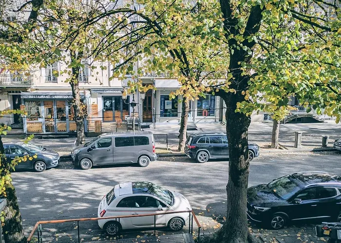 6 Pers Allee D Etigny *