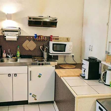 6 Pers Allee D Etigny